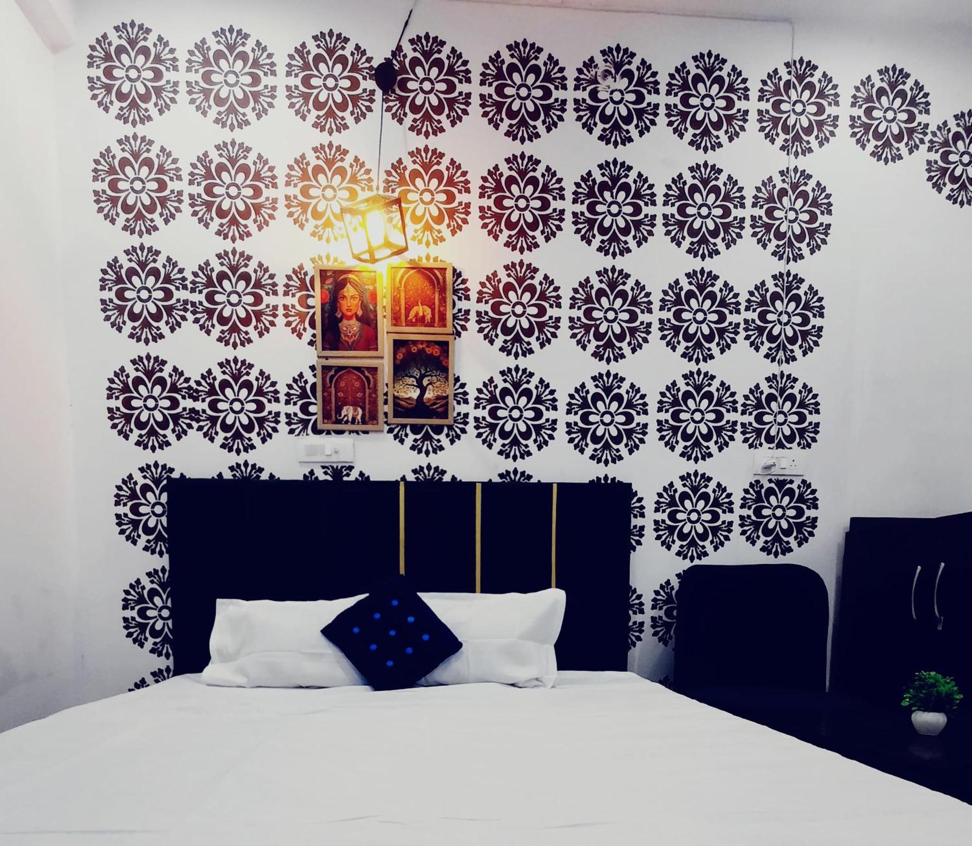 Iconic Retreat By Atulyam Stays Prayagraj Exterior foto