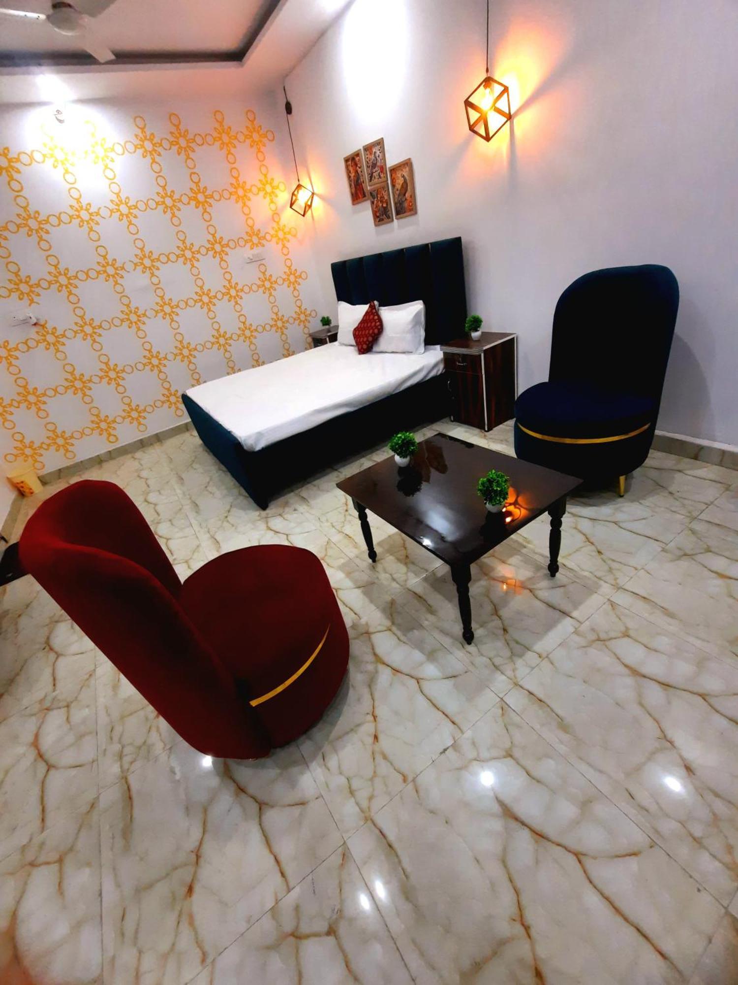 Iconic Retreat By Atulyam Stays Prayagraj Exterior foto